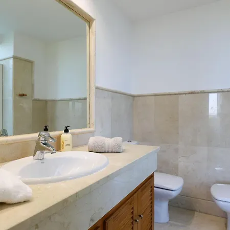 Frontline Ground Floor - Monteros Palm *