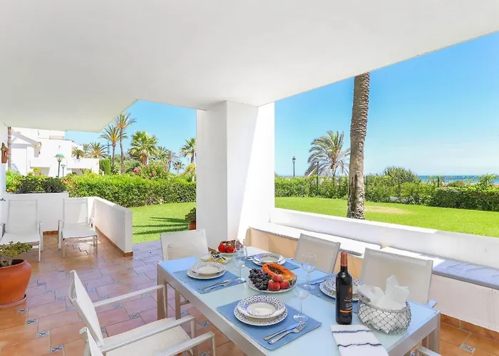 Frontline Ground Floor - Monteros Palm Apartment Marbella
