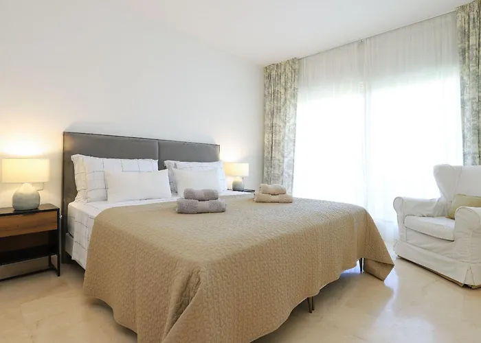Frontline Ground Floor - Monteros Palm Apartment