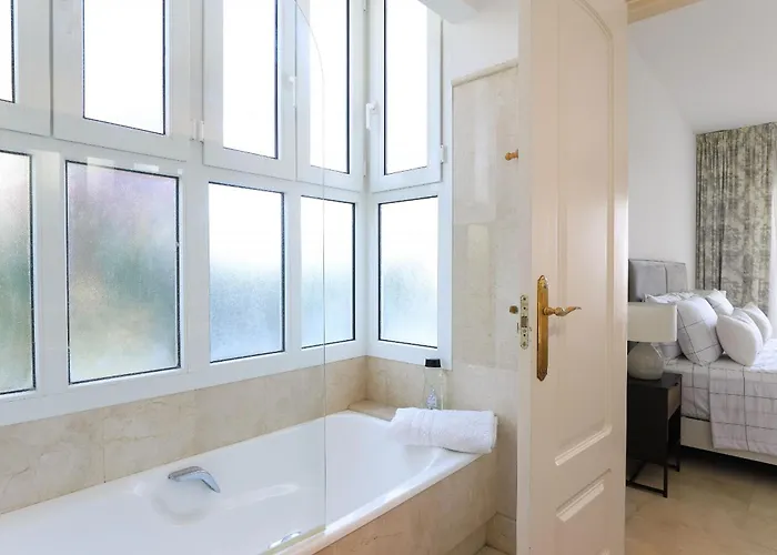 Frontline Ground Floor - Monteros Palm Apartamento